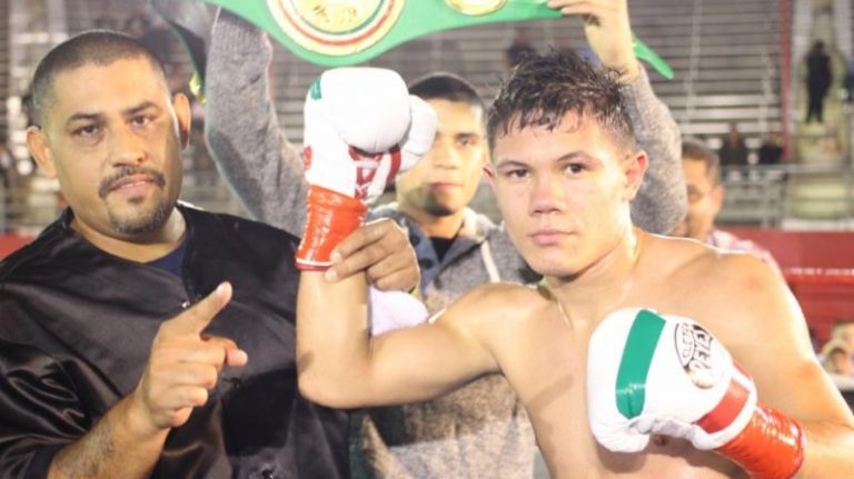 Alejandro Luna Remains Undefeated With TKO Victory - Latest Boxing News ...