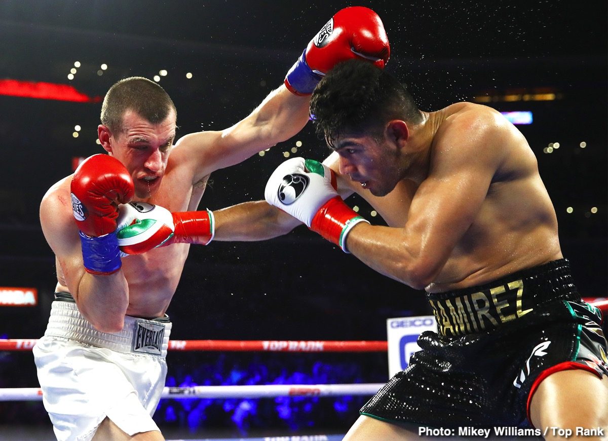 1Gilberto_Ramirez_vs_Tommy_Karpency_action2