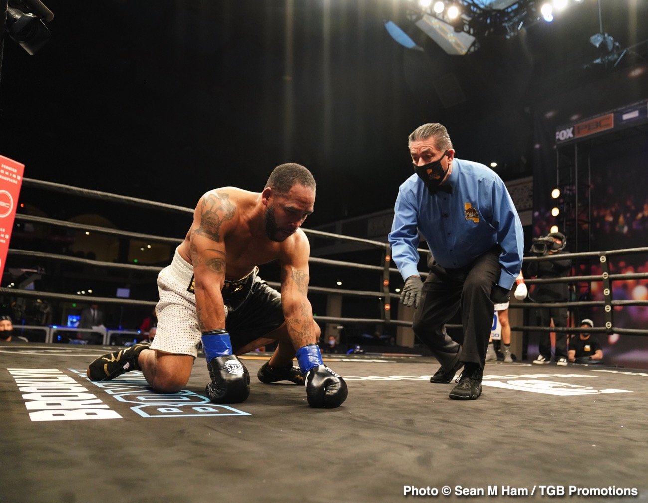 What happens when a boxer loses his shot at glory and goes back to