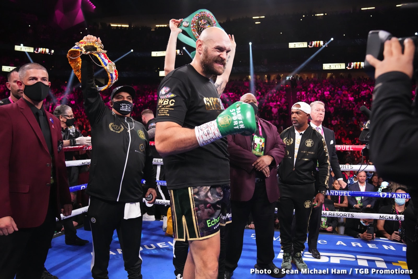 Impossible for Fury to become Franchise WBC champion says Eddie Hearn