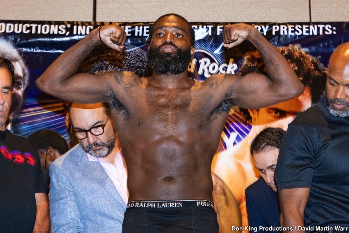 Broner vs. Cobbs: Official Weigh In Results