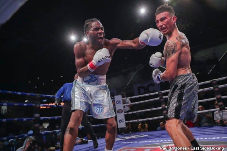 Photo Recap: 3 Interesting Takeaways from Jordan White’s Statement Win Over Jason Sanchez