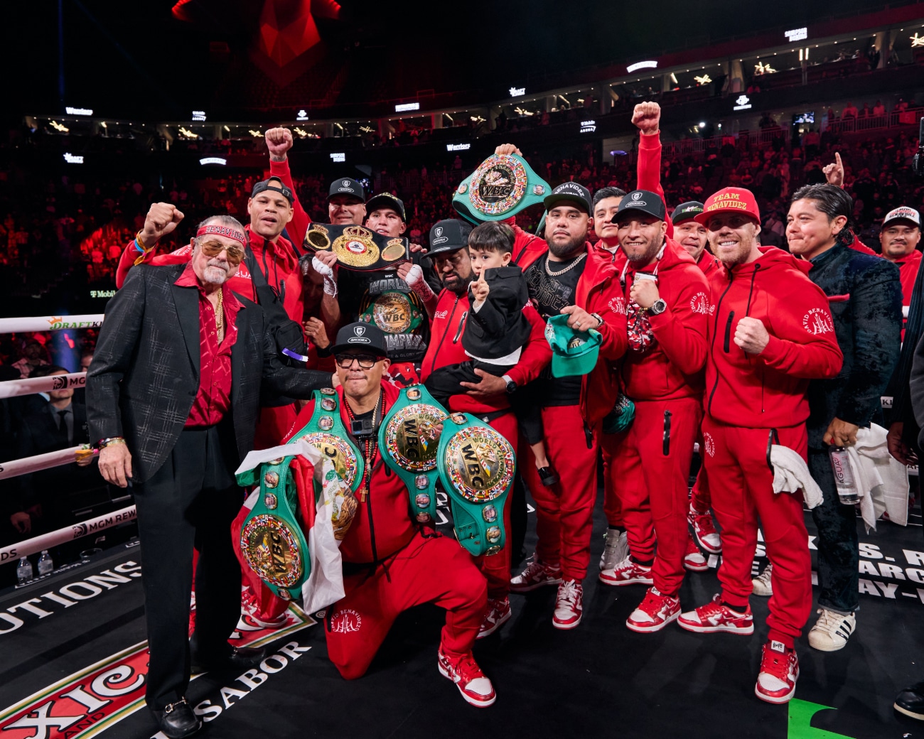 David Benavidez Wants Beterbiev/Bivol Winner in Vegas